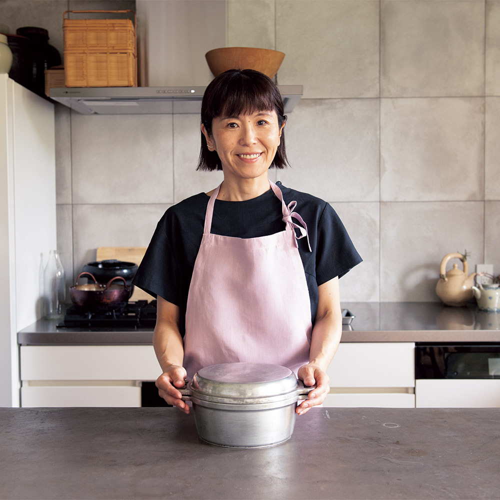 ＩＨでも使える無水鍋 ワタナベマキさんの「うちの定番カレー」レシピ付き 通販 - ディノス