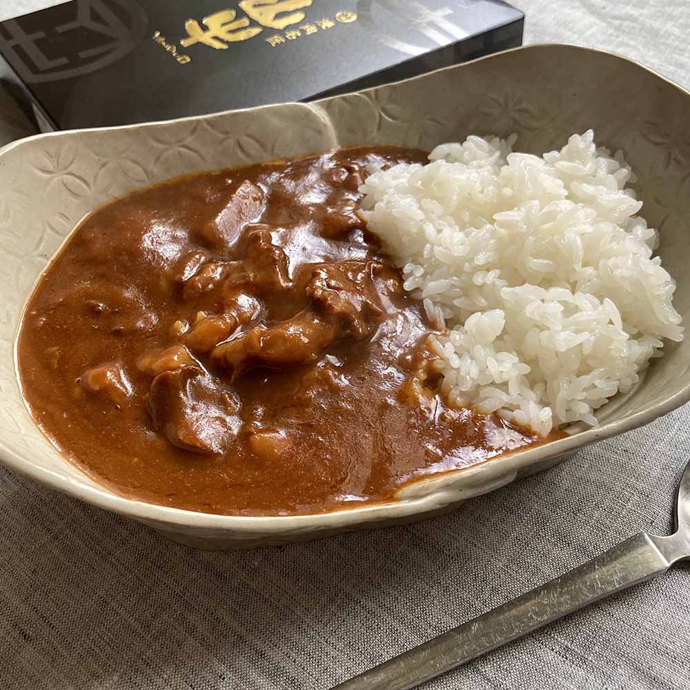 焼肉名匠「山牛」山形牛カレー4食セット 通販 - ディノス